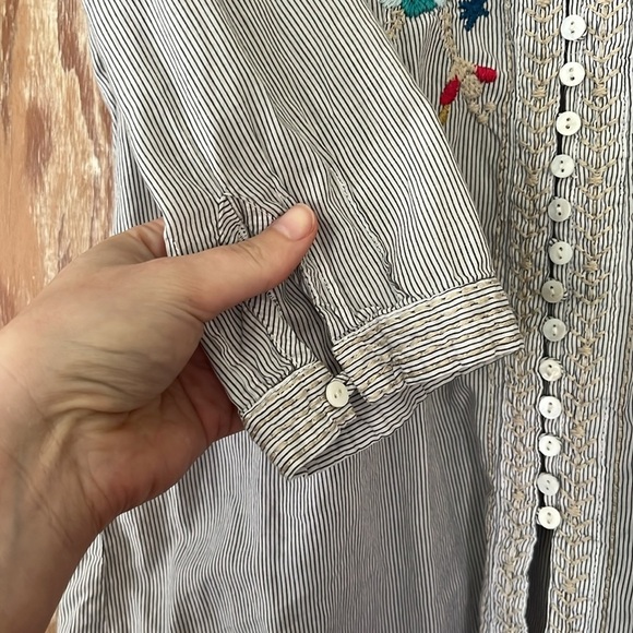 Johnny Was Button Down - S - Picture 4 of 6